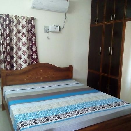 G k Homestay Tirupati Eksteriør billede