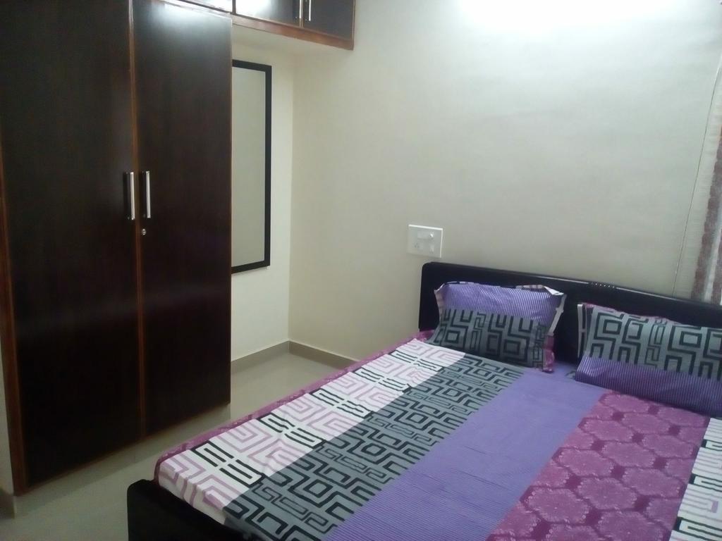 G k Homestay Tirupati Eksteriør billede